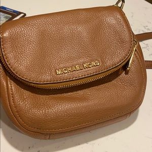 Michael Kors Saddle Bag